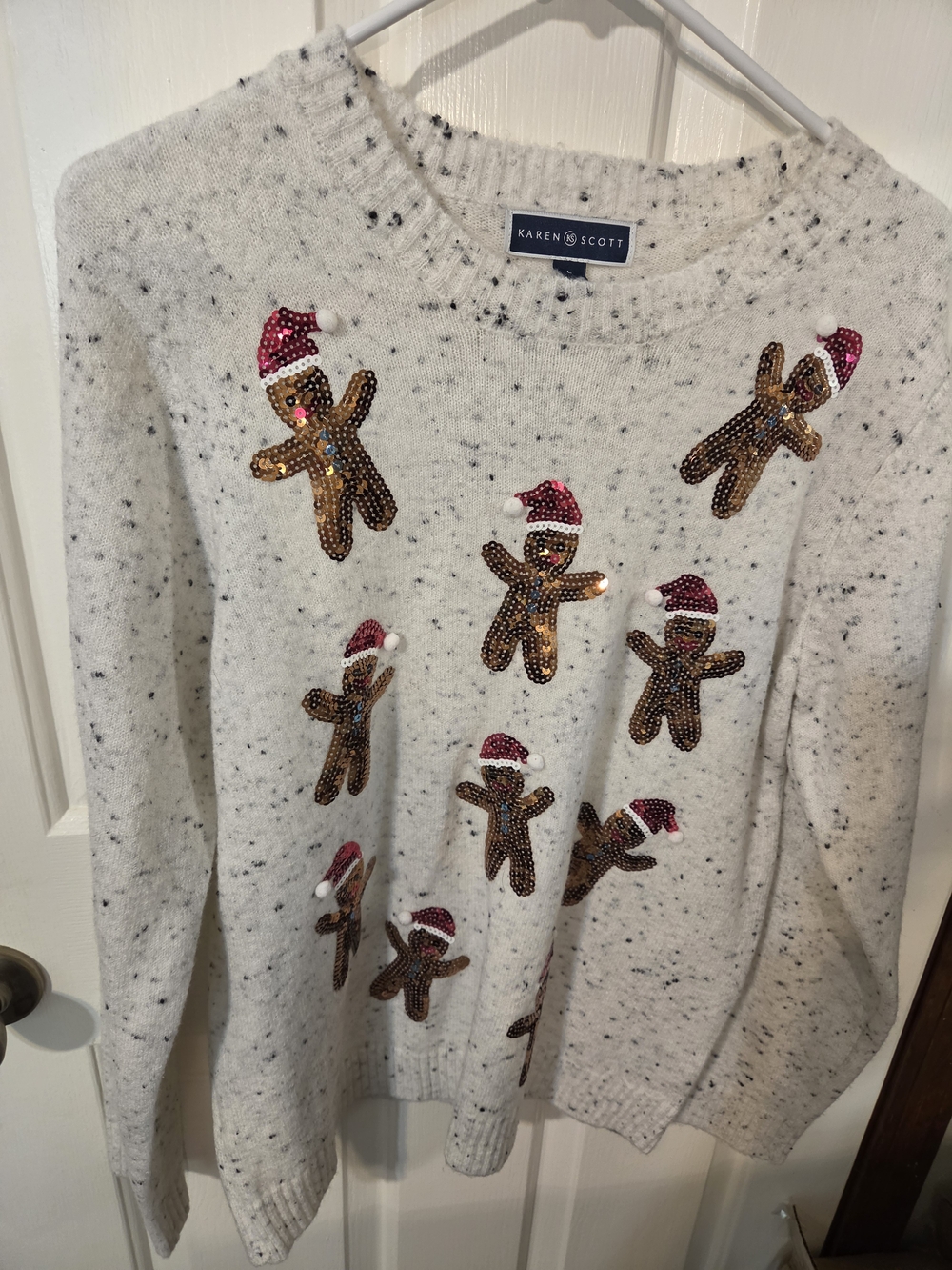 Karen Scott Cream Speckled Sweater with Sequin Gingerbread Motif NWOT